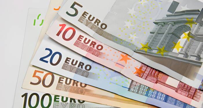 ECB cuts interest rates frequently